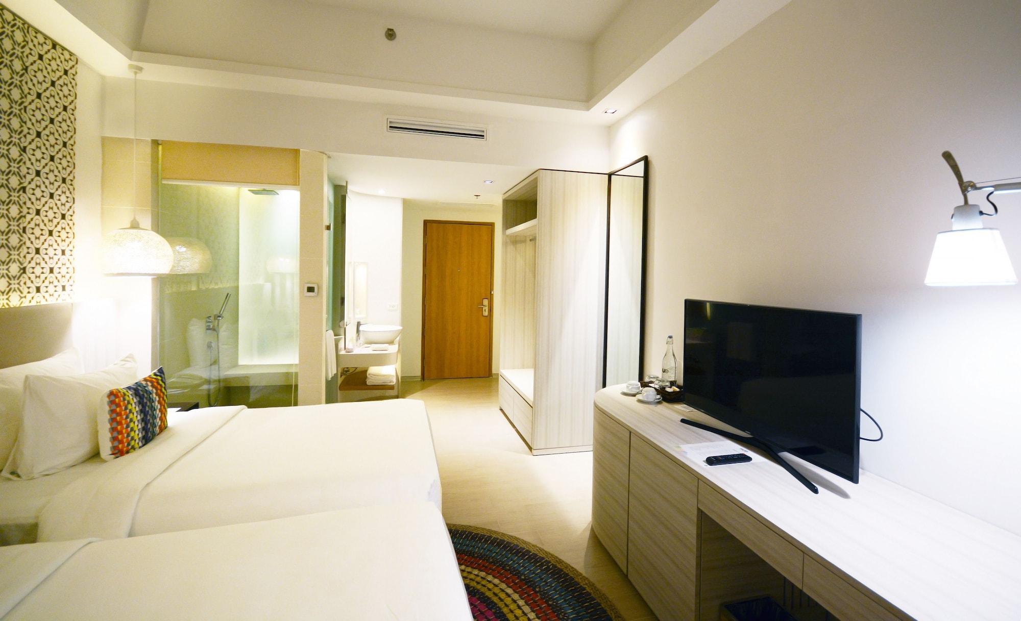 เว้ โฮเต็ล แอนด์ รีสอร์ต ปวยร์โต ปรินเซซา แมเนจ บาย เอชไอไอ Hotel Puerto Princesa ภายนอก รูปภาพ