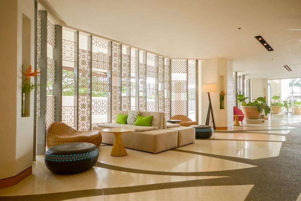 เว้ โฮเต็ล แอนด์ รีสอร์ต ปวยร์โต ปรินเซซา แมเนจ บาย เอชไอไอ Hotel Puerto Princesa ภายนอก รูปภาพ