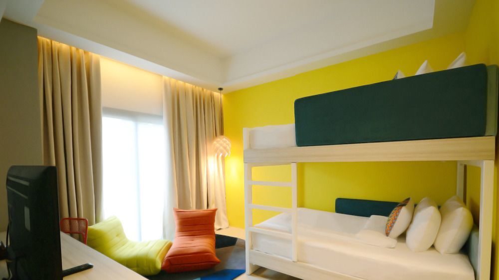เว้ โฮเต็ล แอนด์ รีสอร์ต ปวยร์โต ปรินเซซา แมเนจ บาย เอชไอไอ Hotel Puerto Princesa ภายนอก รูปภาพ