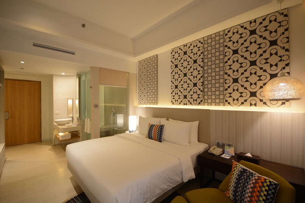 เว้ โฮเต็ล แอนด์ รีสอร์ต ปวยร์โต ปรินเซซา แมเนจ บาย เอชไอไอ Hotel Puerto Princesa ภายนอก รูปภาพ